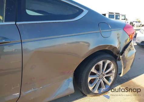 2011 Honda Accord 2.4 Ex z USA, uszkodzony, nr VIN 1HGCS1B76BA013650